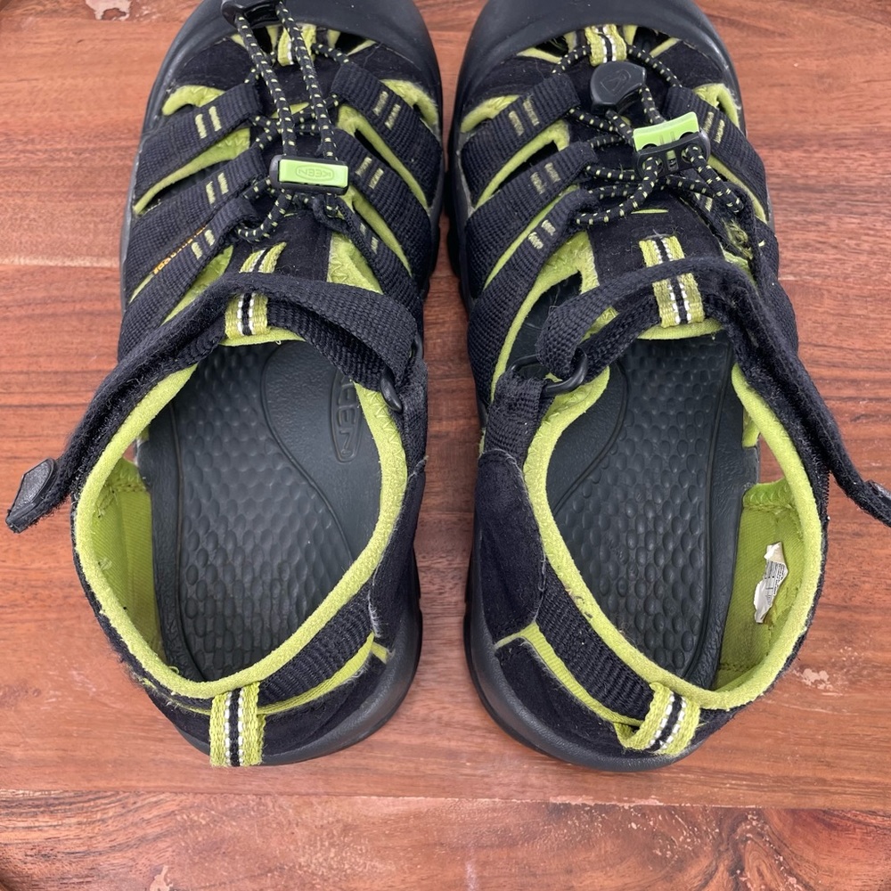 KEEN Newport H2 Sandals, Kids/Youth Size 5 - Picture 7 of 10